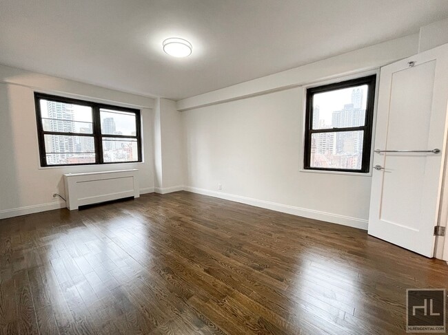 Photo - E 88th St Unit 15C