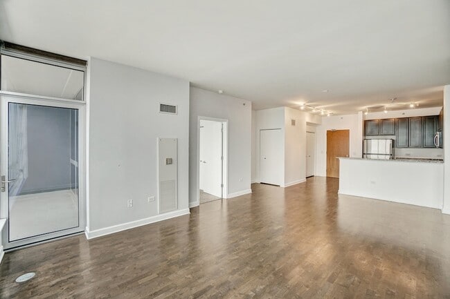 Photo - 1901 S Calumet Ave Unit 2612