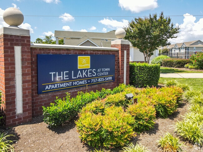Community Sign - THE LAKES AT TOWN CENTER Apartamentos