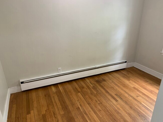 Photo - 109 Beacon St