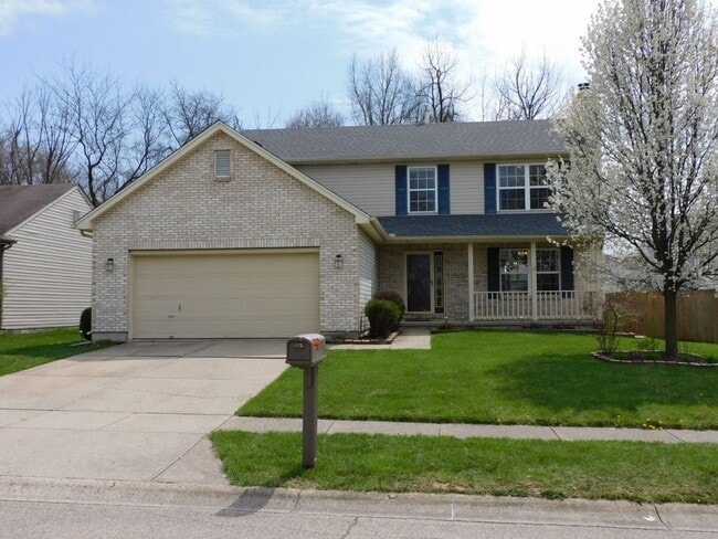 Building Photo - Spacious 4 Bedroom, 2.5 Bath Home