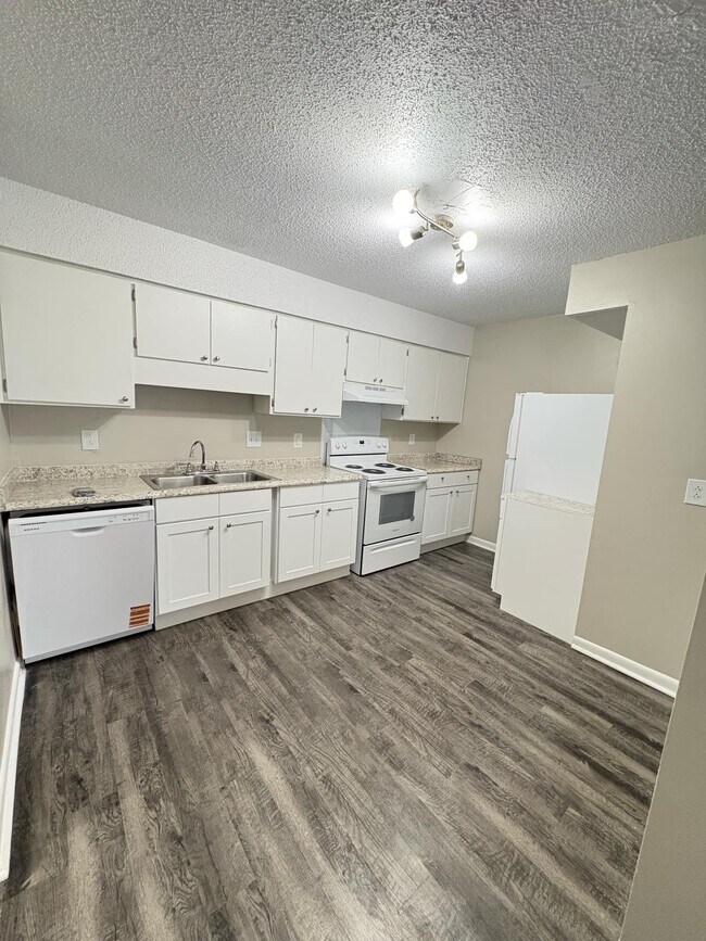 1 Bed Kitchen - Horizon Park Apartments