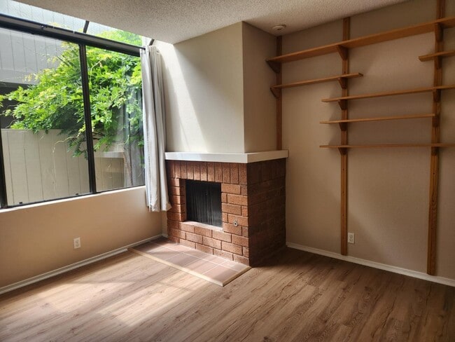 Photo - 626 Marlin Ct