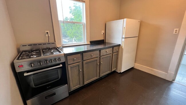 Photo - 1831 Francis Ave SE Unidad Apt 2