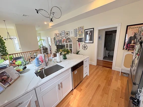 Photo - 32 Putnam Ave Unidad 3