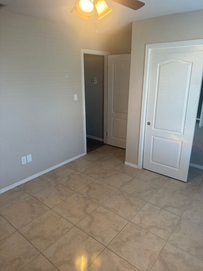 Photo - 9809 Cheyenne Dr
