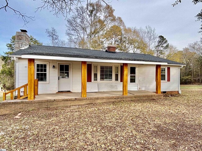 Photo - 1911 Old Pelzer Rd House