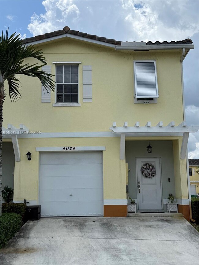 Photo - 4044 NW 11th St