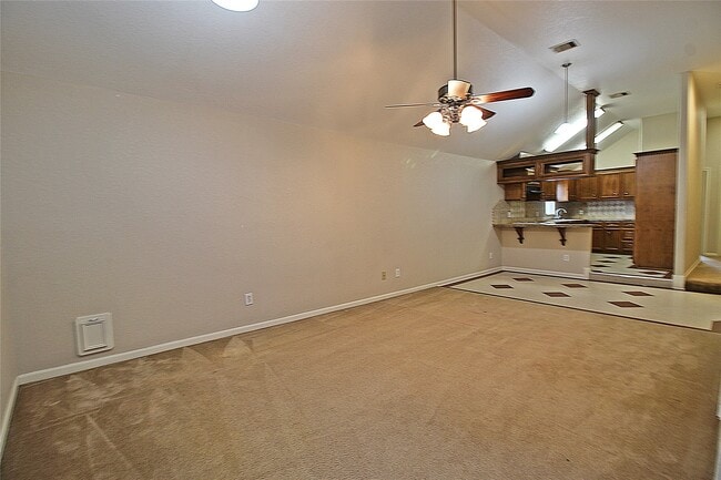 Building Photo - 8615 Sweetbrush Dr Rental