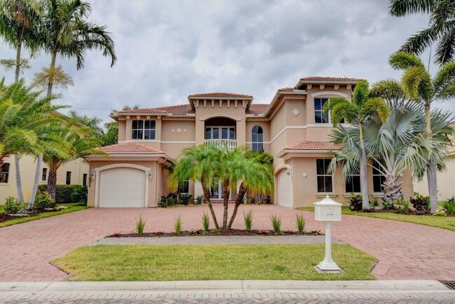 Building Photo - 6669 Cobia Cir