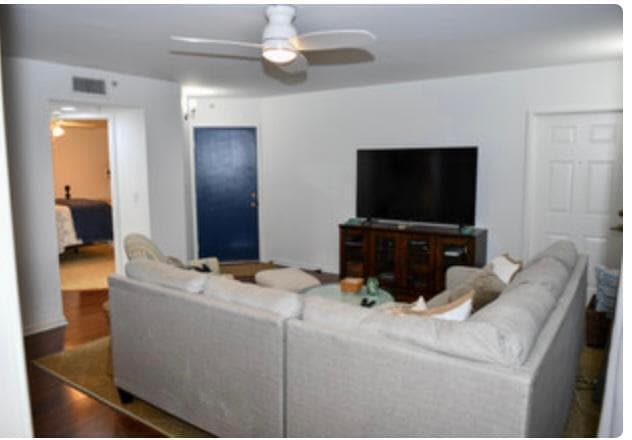 Photo - 700 Scotia Dr Unidad 101