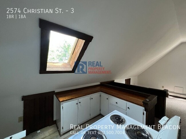 Photo - 2574 Christian St Unit 3