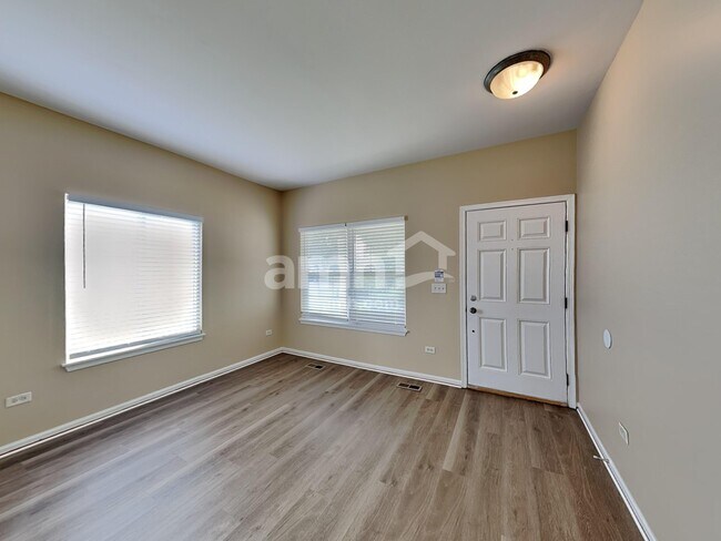 Photo - 4308 Dillon St