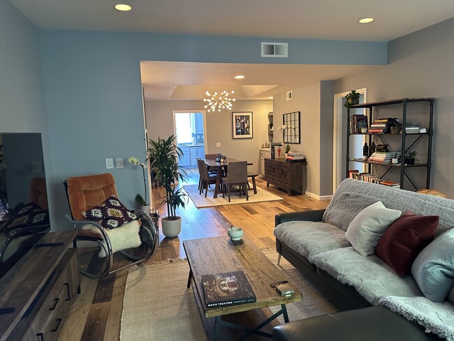 Photo - 1433 Barry Ave Condo Unit 204