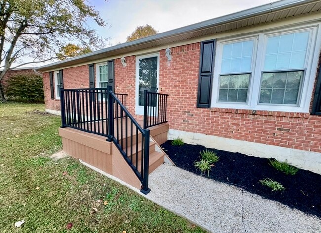 Photo - 113 Meadow Ln
