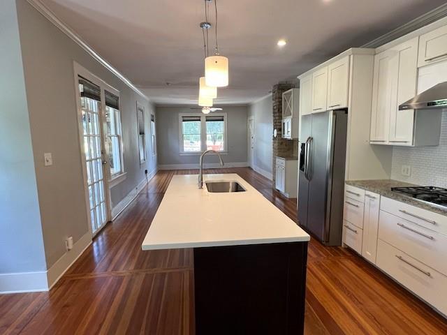 Photo - 209 E 35th St