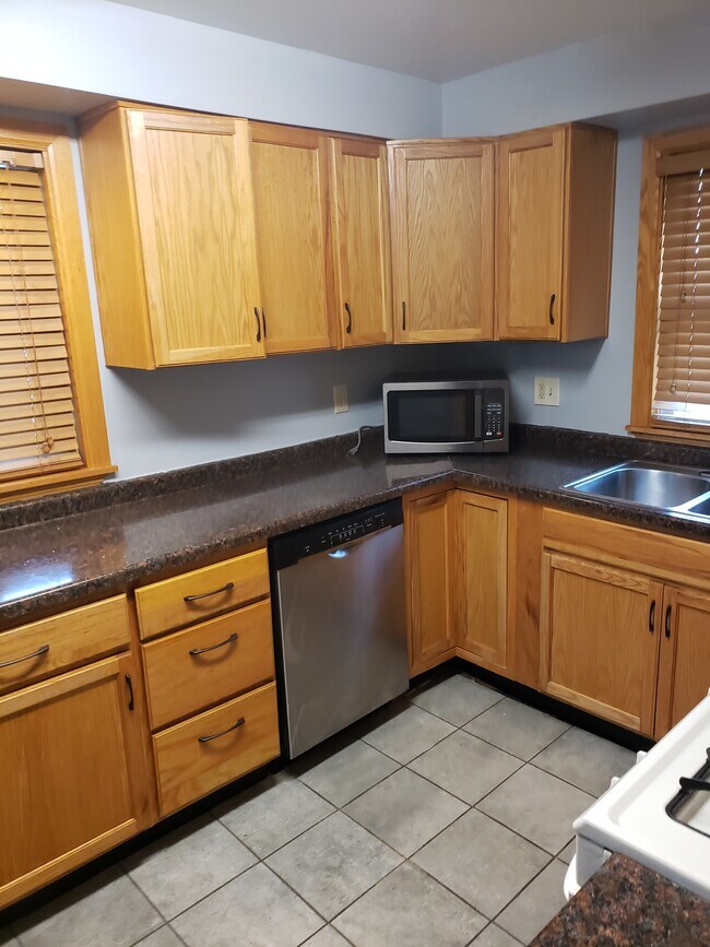 Photo - Beautiful 2 bedroom home!!