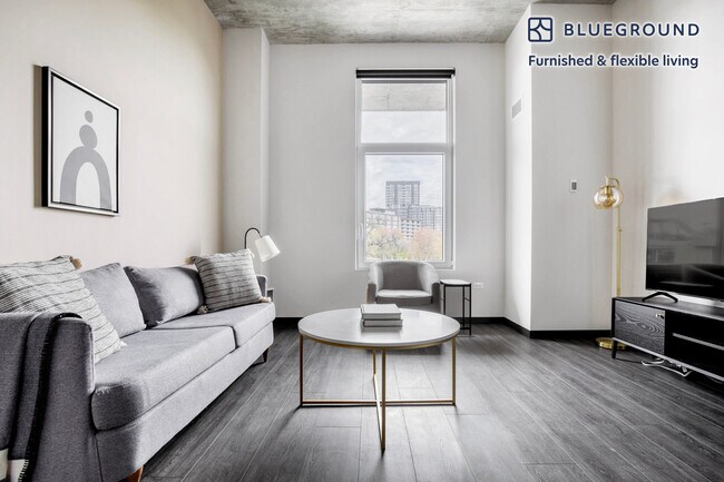 Photo - 150 N Ashland Ave Unit SI FL3-ID1060