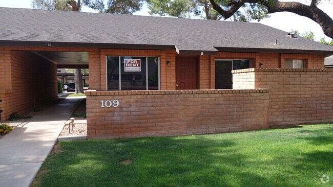 Building Photo - 109 W Concorda Dr Unit 101 Rental