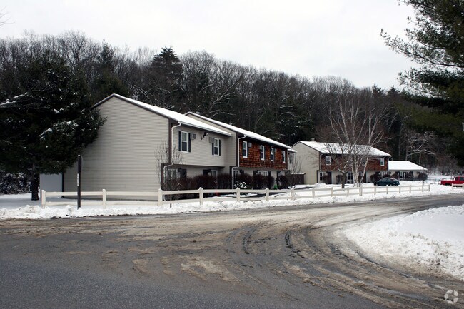 Photo - The Village at Killingly