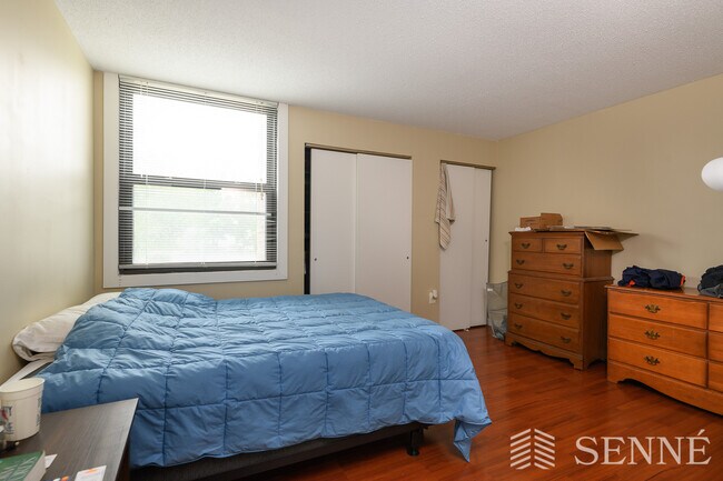 Photo - 48 Trowbridge St Unidad 4C