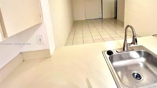 Photo - 851 NE 207th Ln Unit 204-13