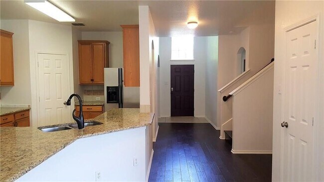 Photo - 1706 Mineral Springs Dr