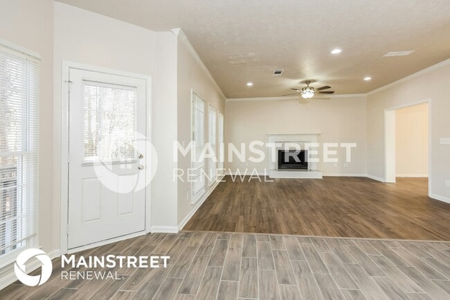 Photo - 480 Washington Dr