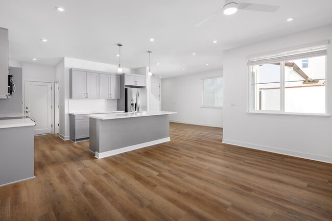 Photo - Independence in Dixon