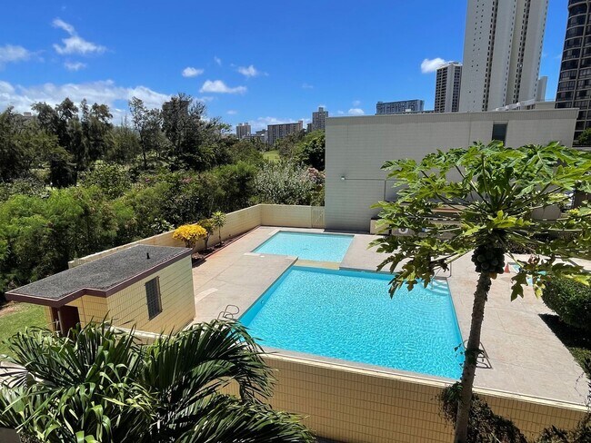 5065 Likini St Unit C218