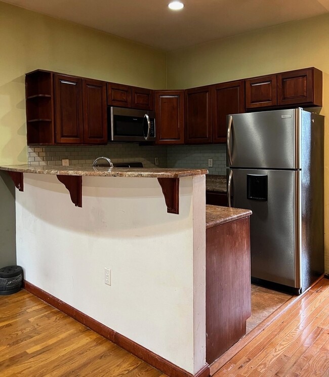 Photo - 243 PEARSALL Ave Unit 2L