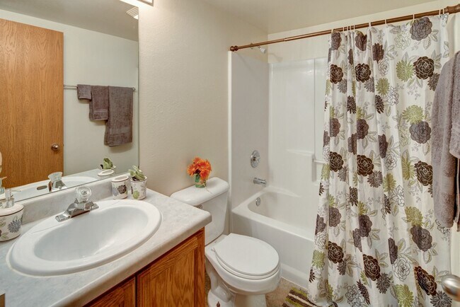 Photo - Strawberry Lane