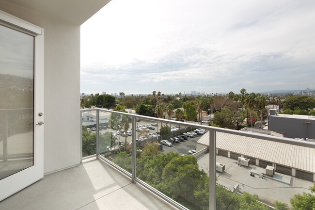Signature Collection Home Balcony