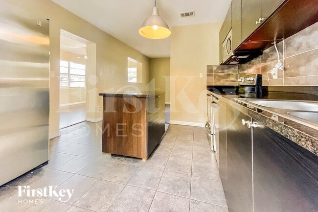 Photo - 1240 Stockton Dr