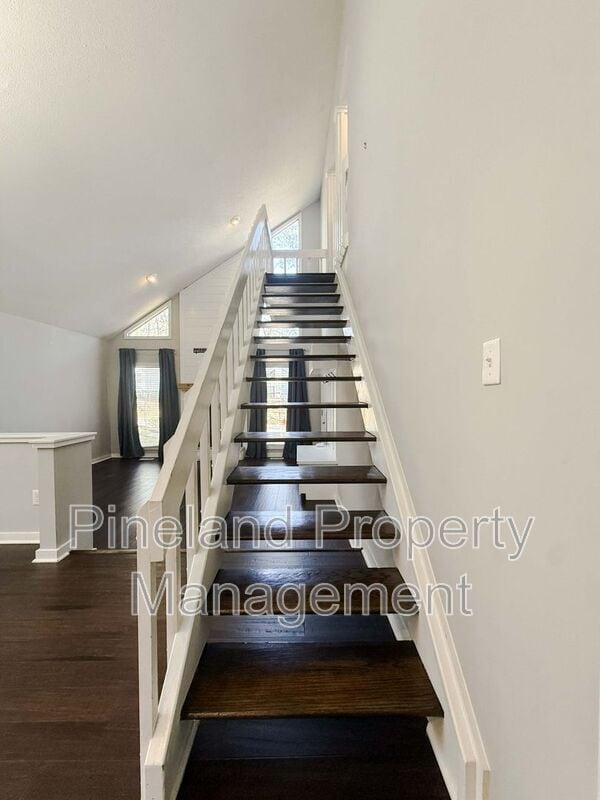 Photo - 413 Watergap Dr