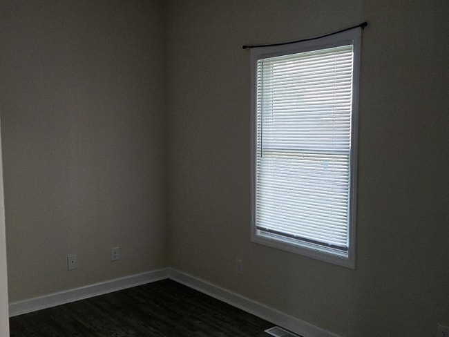 Photo - 4062 Atlee Dr