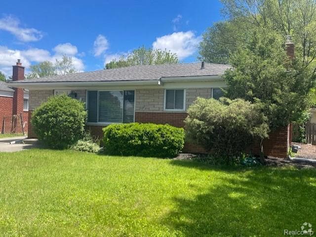 Building Photo - 27144 Shelbourne Dr Rental