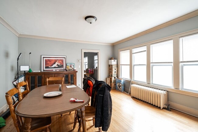 Photo - Downer Upper house