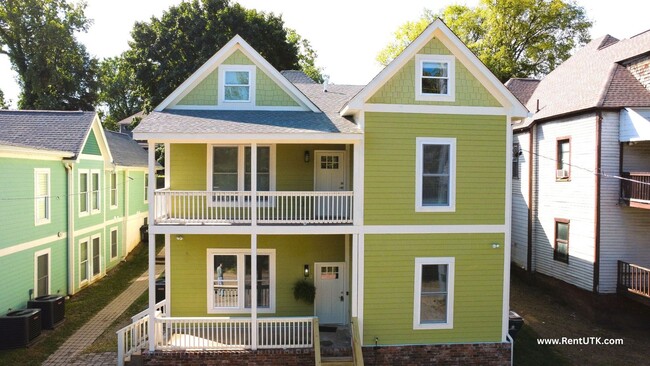 Building Photo - 1401 Forest Ave Rental