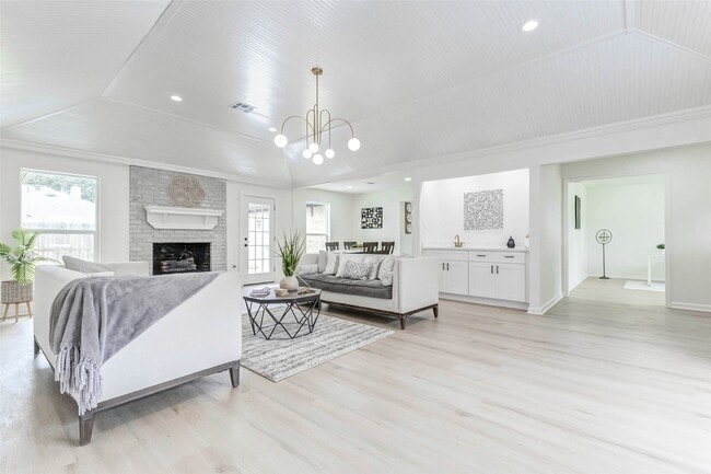 Photo - 3351 S Sutton Square