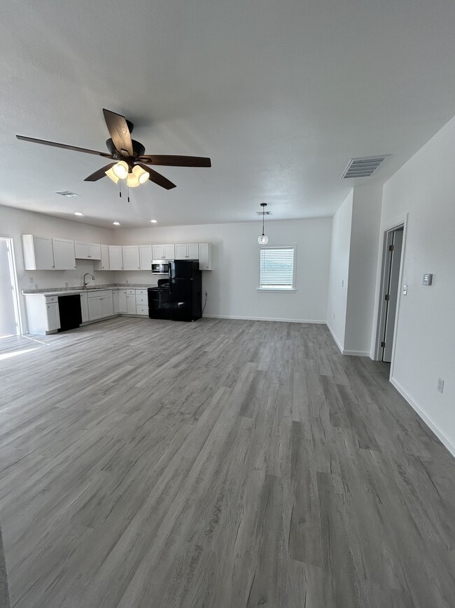 Photo - 2529 Cardinal Rd