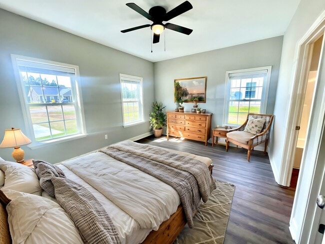 Photo - 227 Firefly Ln