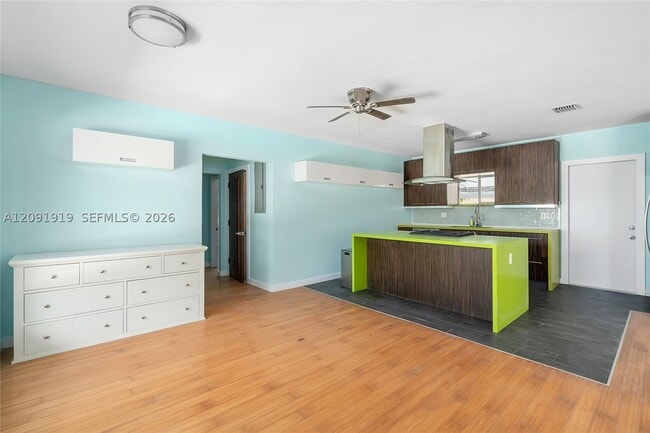 1600 NE 110th Terrace