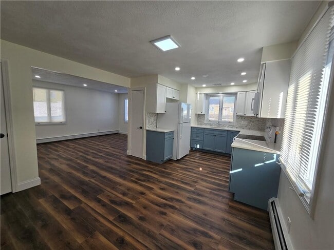 Photo - 96 Edgeworth Ave