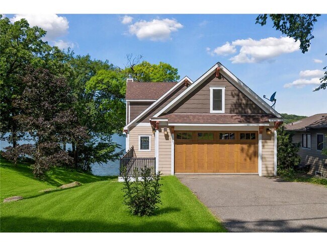Photo - 1161 Elmwood Ave