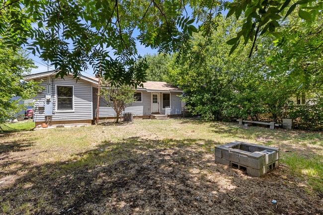 Photo - 3404 Leland Ave