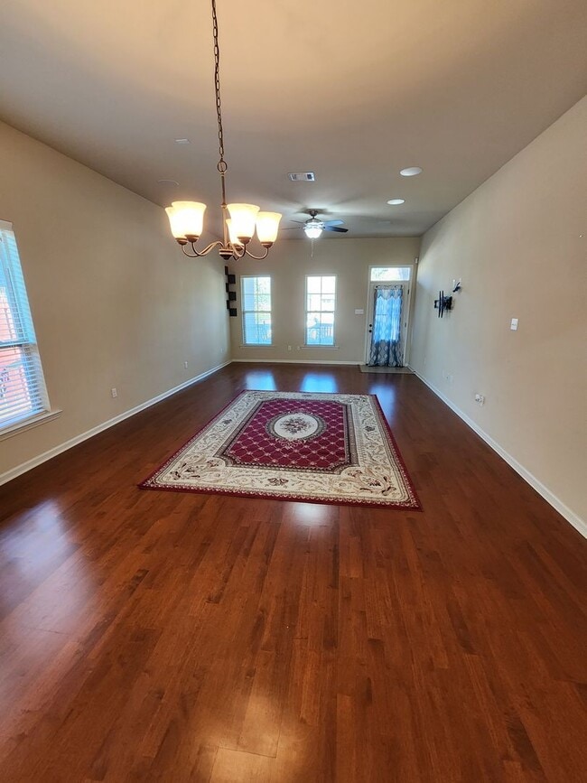 Photo - 16529 Gallion Dr