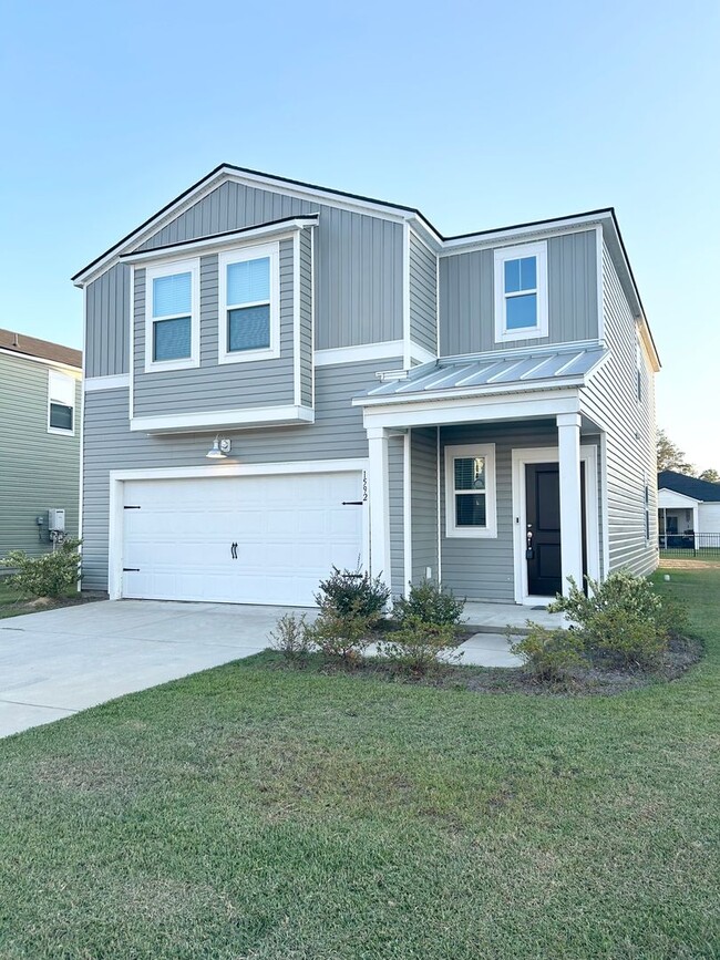 BEAUTIFUL 4 bedroom / 2.5 bath home locate... - BEAUTIFUL 4 bedroom / 2.5 bath home locate...