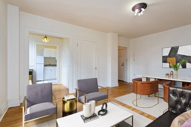 Photo - The Windham Apartments