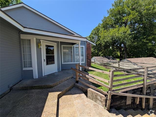 Building Photo - 1725 Westerham Dr Rental
